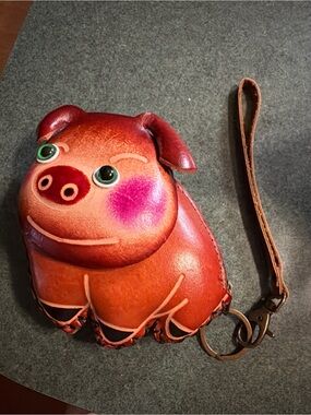 Artisan leather Pig coin purse with zipper and wristlet
